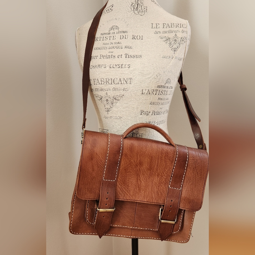 🎁Vintage brown solid leather briefcase/ messenger bag